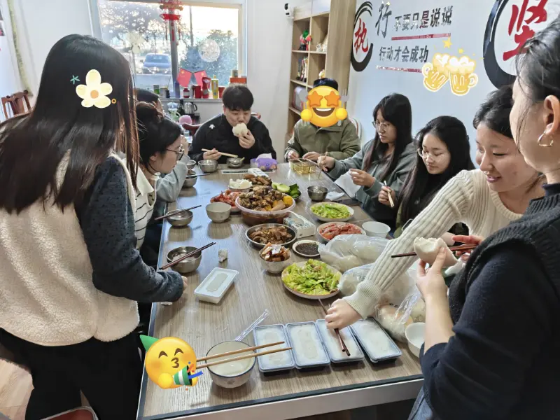 Spontan frokost bygger varige kontorobligationer