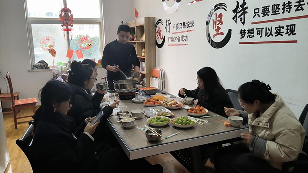 Lantern Festival frokost: Tangyuan og Team Vibes på kontoret